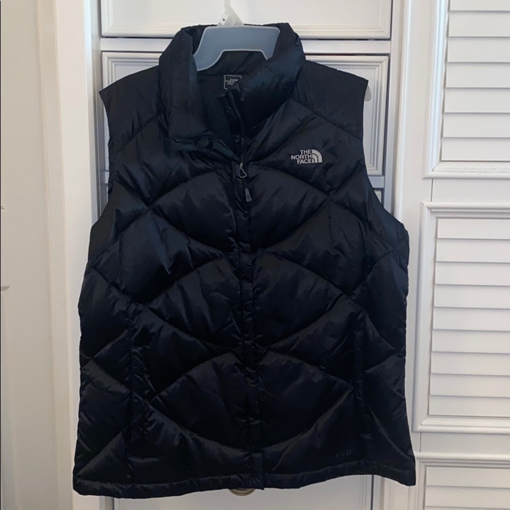 Women’s The North Face Black Puffer Vest - Size XL